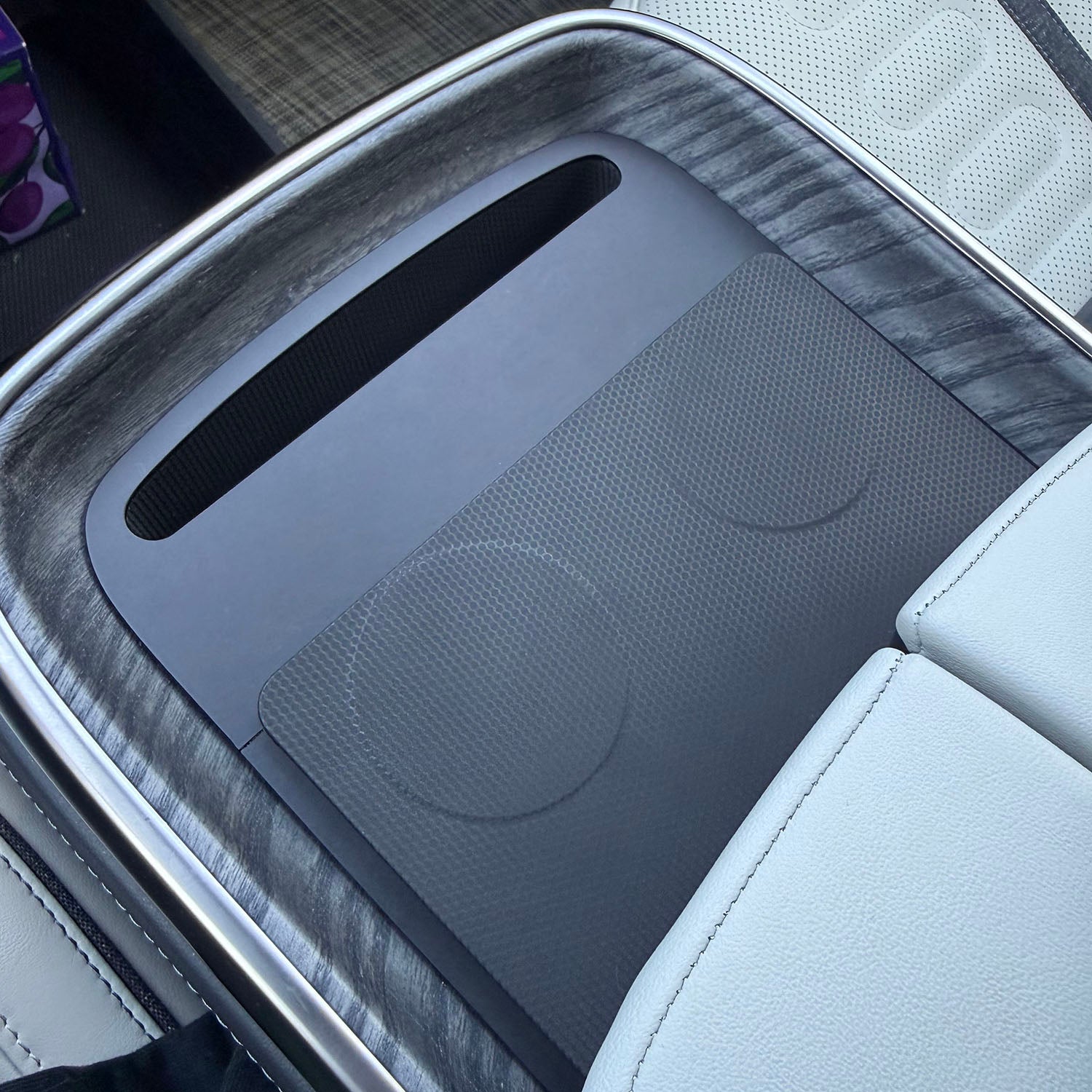 AdventureMat Ultra - Wireless Phone Charger for Rivian Gen 2 R1S and R1T - Coming Soon!